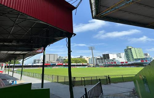 总之郑钦文在中网的比赛中取得胜利是中国网球协会组织训练和比赛的成果之一一刻