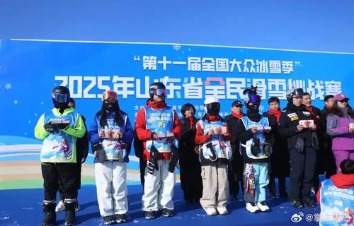 国羽全英羽毛球赛夺一金一银三铜的好成绩金双喜临门