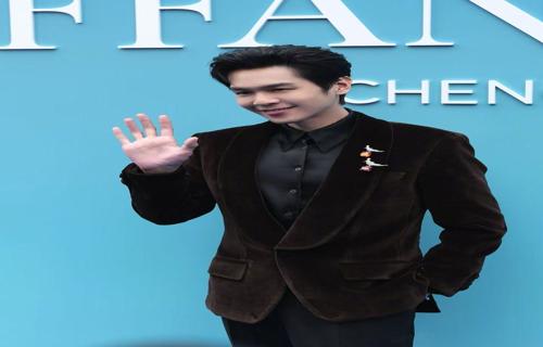 张凌赫工作室发布声明否认私联粉丝及约会网红等传闻